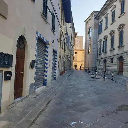 Santo Stefano דירה